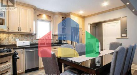 Residential - Single Family Home - Toronto, Canada - Canada