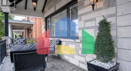 Residential - Single Family Home - Toronto, Canada - Canada