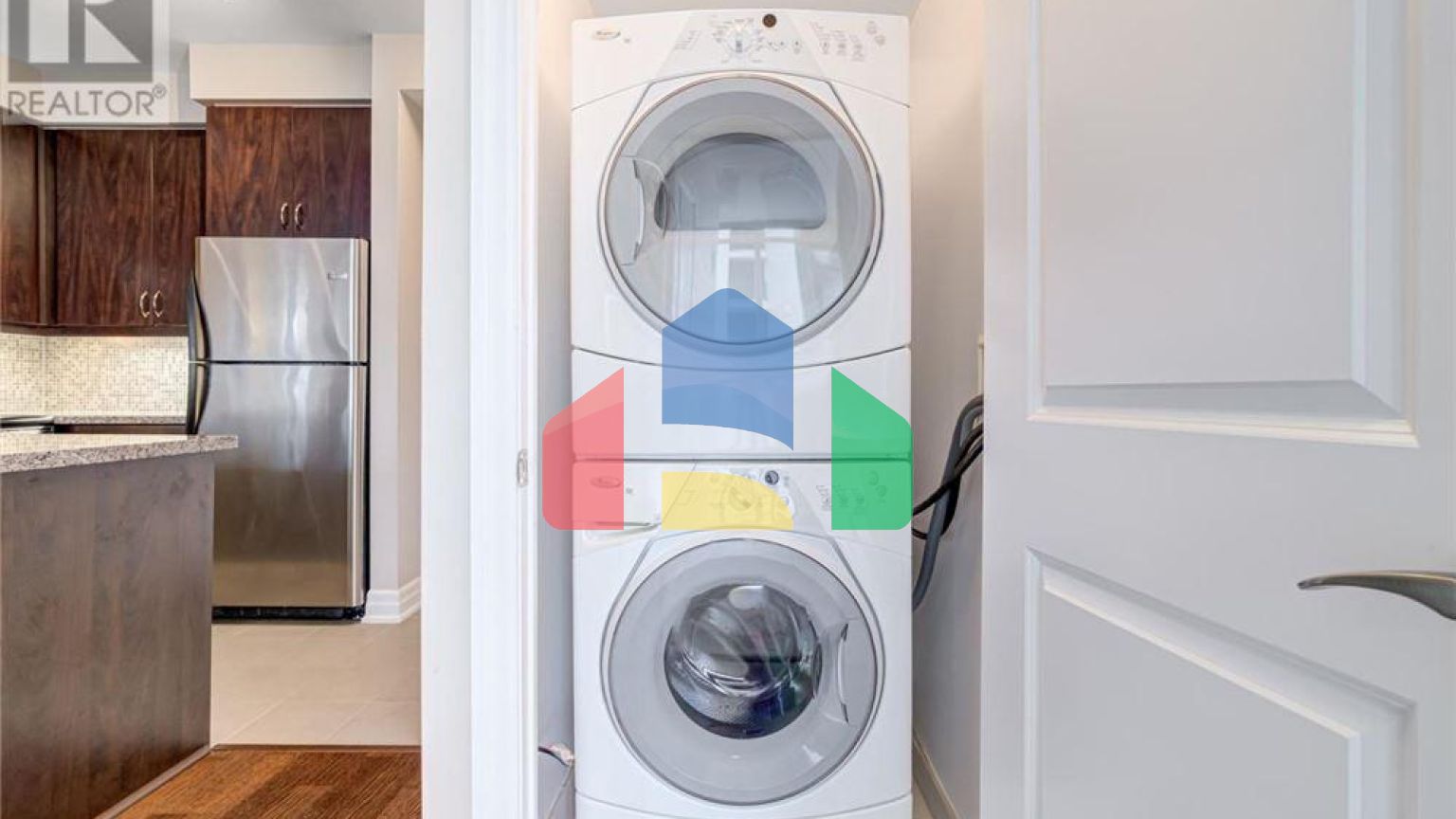 Residential - Condo/Apartment - Toronto, Canada - Canada