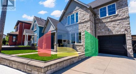 Residential - Single Family Home - Toronto, Canada - Canada
