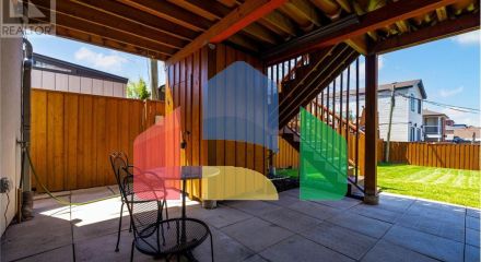 Residential - Single Family Home - Toronto, Canada - Canada