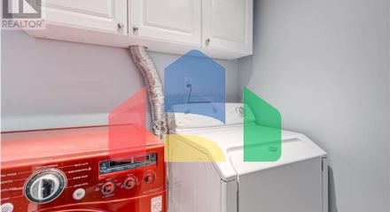 Residential - Single Family Home - Toronto, Canada - Canada