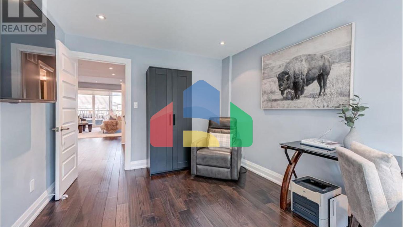 Residential - Single Family Home - Toronto, Canada - Canada