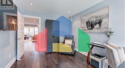 Residential - Single Family Home - Toronto, Canada - Canada