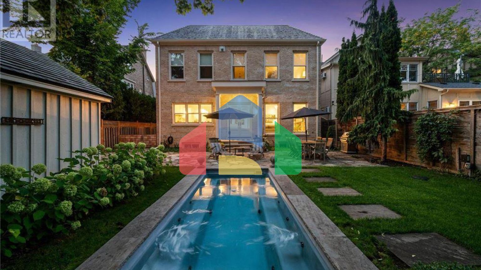 Residential - Single Family Home - Toronto, Canada - Canada