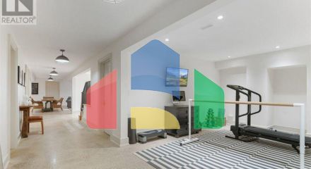 Residential - Single Family Home - Toronto, Canada - Canada