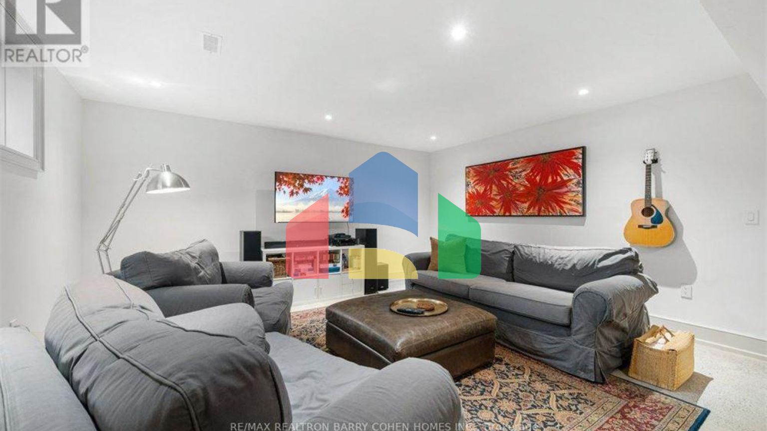 Residential - Single Family Home - Toronto, Canada - Canada