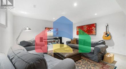 Residential - Single Family Home - Toronto, Canada - Canada