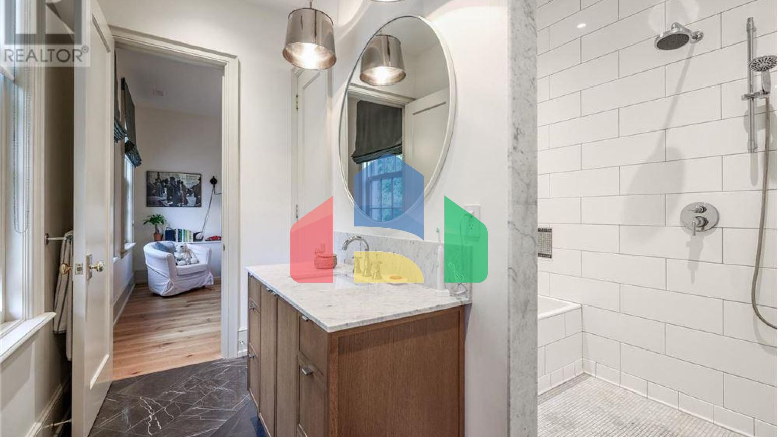 Residential - Single Family Home - Toronto, Canada - Canada