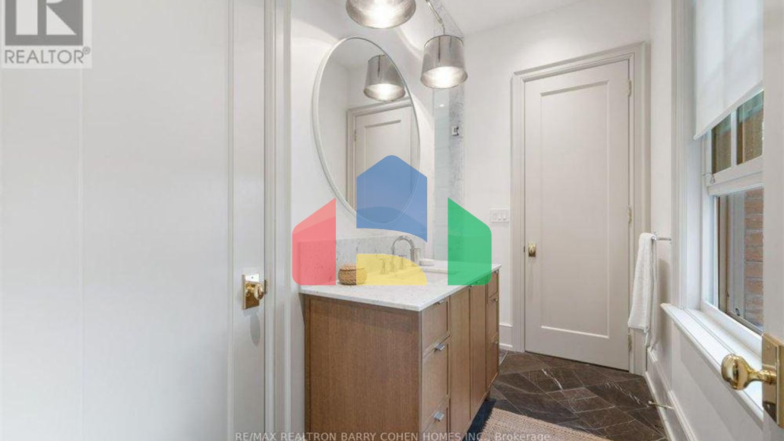 Residential - Single Family Home - Toronto, Canada - Canada