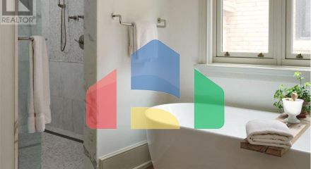 Residential - Single Family Home - Toronto, Canada - Canada