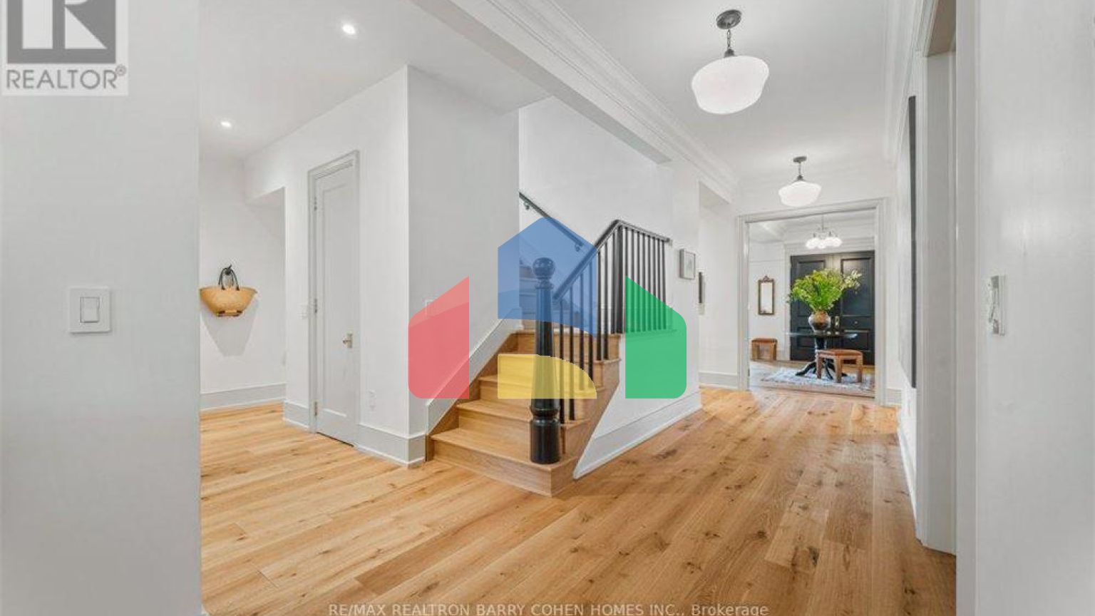 Residential - Single Family Home - Toronto, Canada - Canada