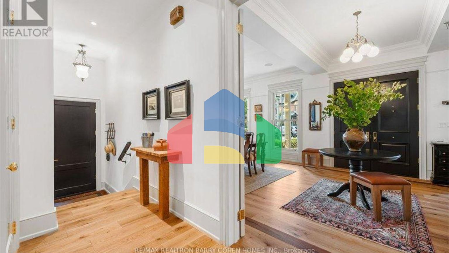 Residential - Single Family Home - Toronto, Canada - Canada