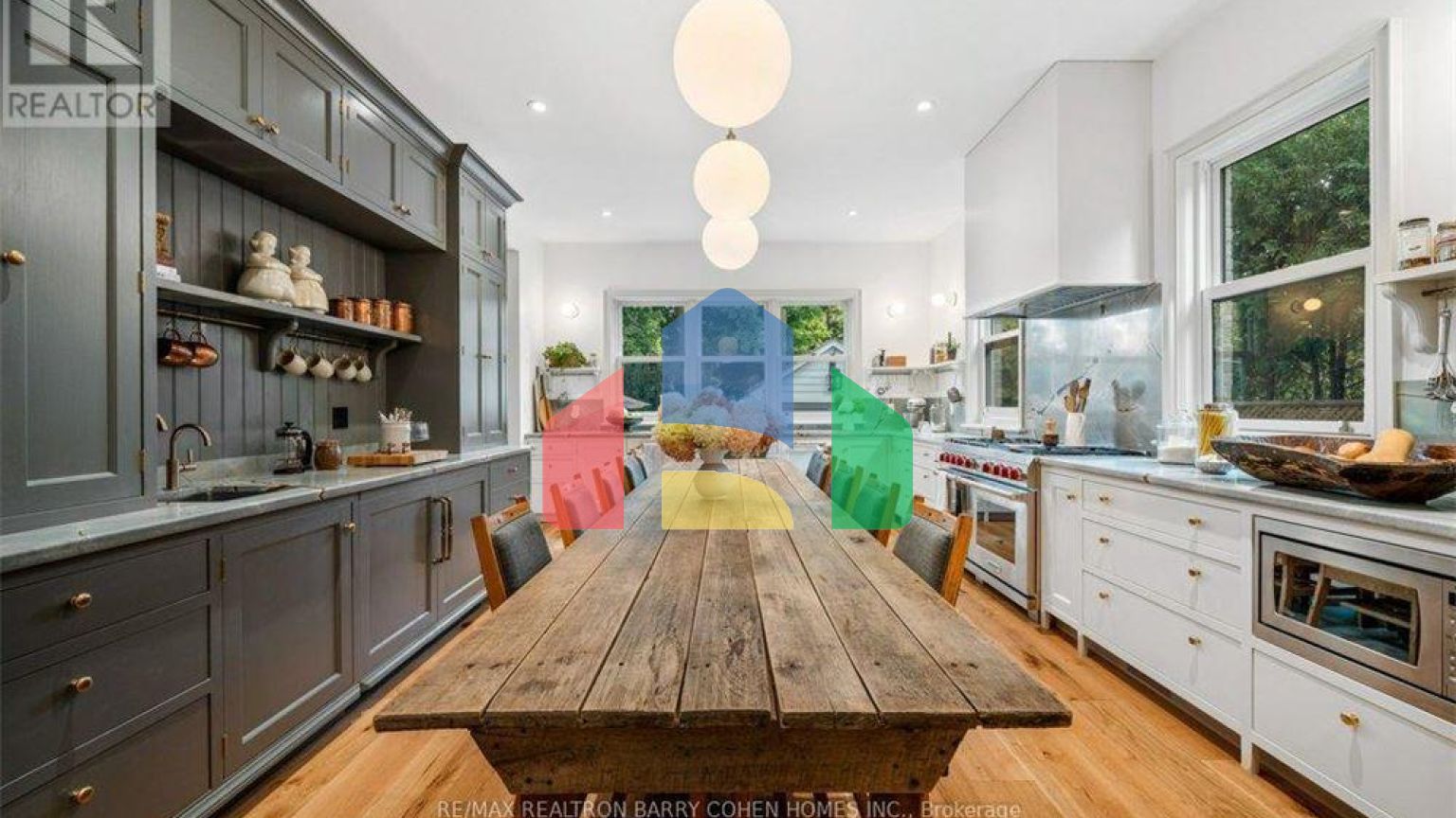 Residential - Single Family Home - Toronto, Canada - Canada