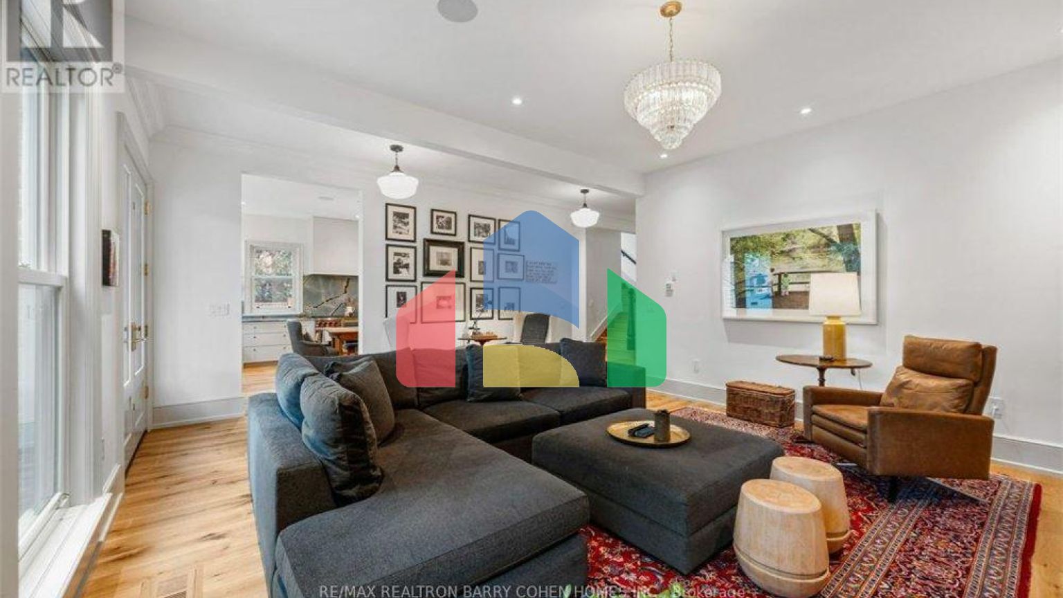 Residential - Single Family Home - Toronto, Canada - Canada