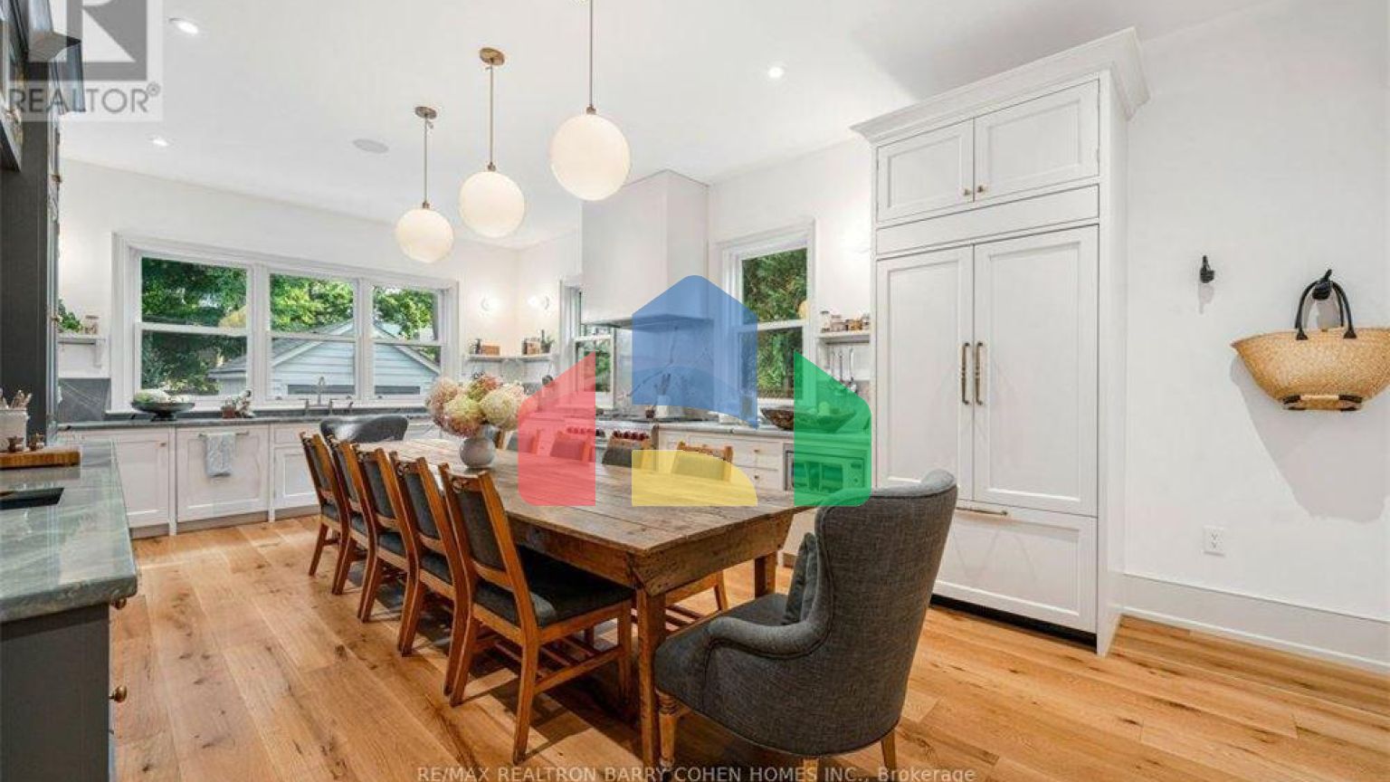 Residential - Single Family Home - Toronto, Canada - Canada