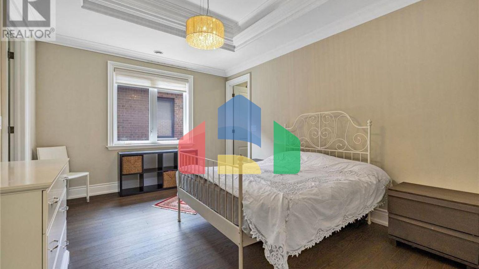 Residential - Single Family Home - Toronto, Canada - Canada