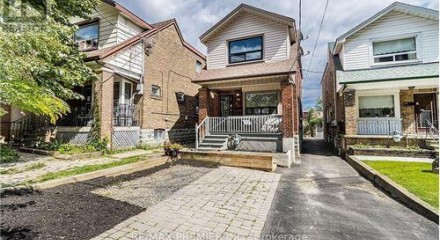 Residential - Single Family Home - Toronto, Canada - Canada