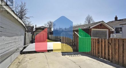 Residential - Single Family Home - Toronto, Canada - Canada