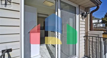 Residential - Single Family Home - Toronto, Canada - Canada