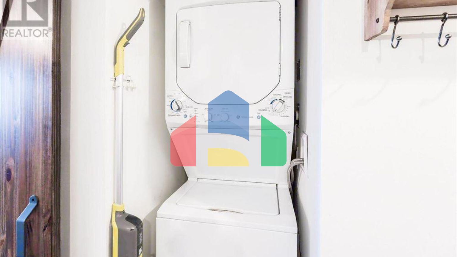 Residential - Condo/Apartment - Toronto, Canada - Canada