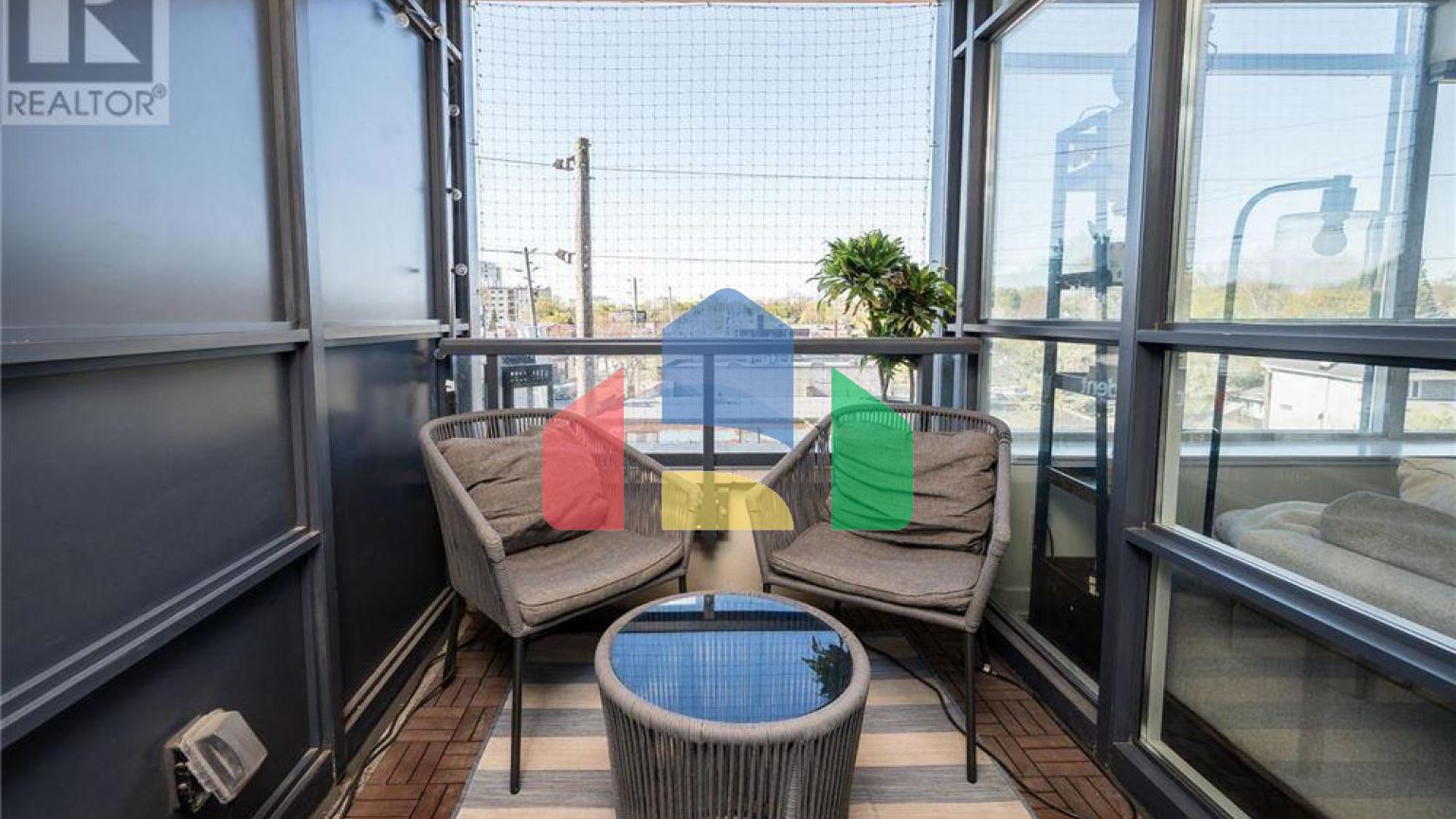 Residential - Condo/Apartment - Toronto, Canada - Canada