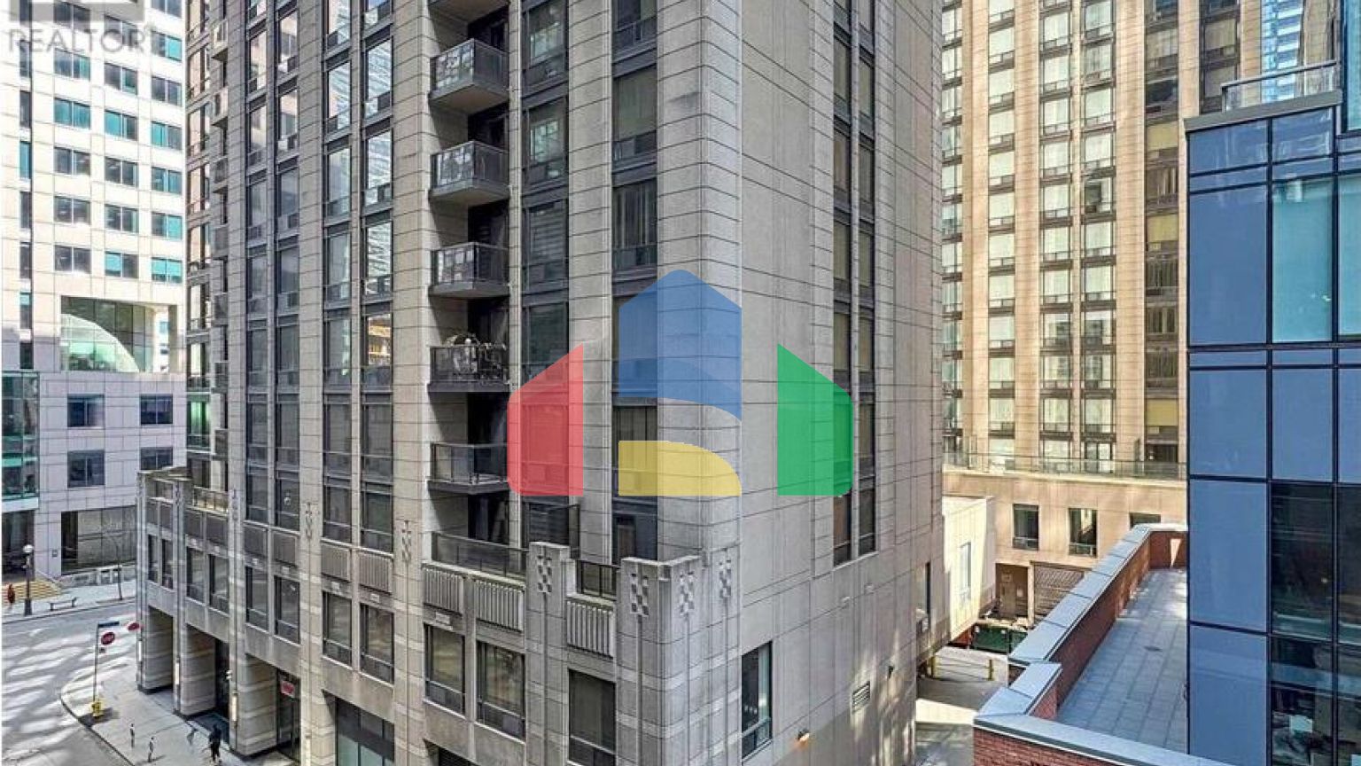 Residential - Condo/Apartment - Toronto, Canada - Canada