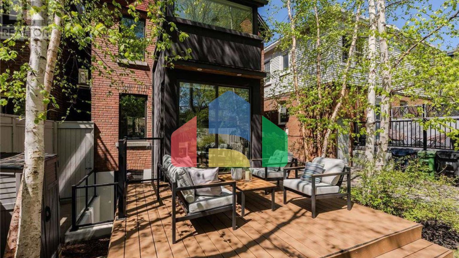 Residential - Single Family Home - Toronto, Canada - Canada