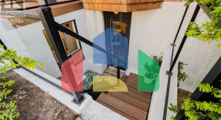 Residential - Single Family Home - Toronto, Canada - Canada