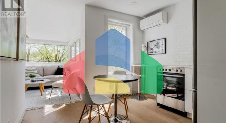 Residential - Single Family Home - Toronto, Canada - Canada