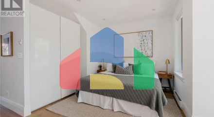 Residential - Single Family Home - Toronto, Canada - Canada