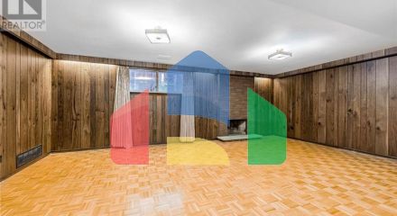 Residential - Single Family Home - Toronto, Canada - Canada