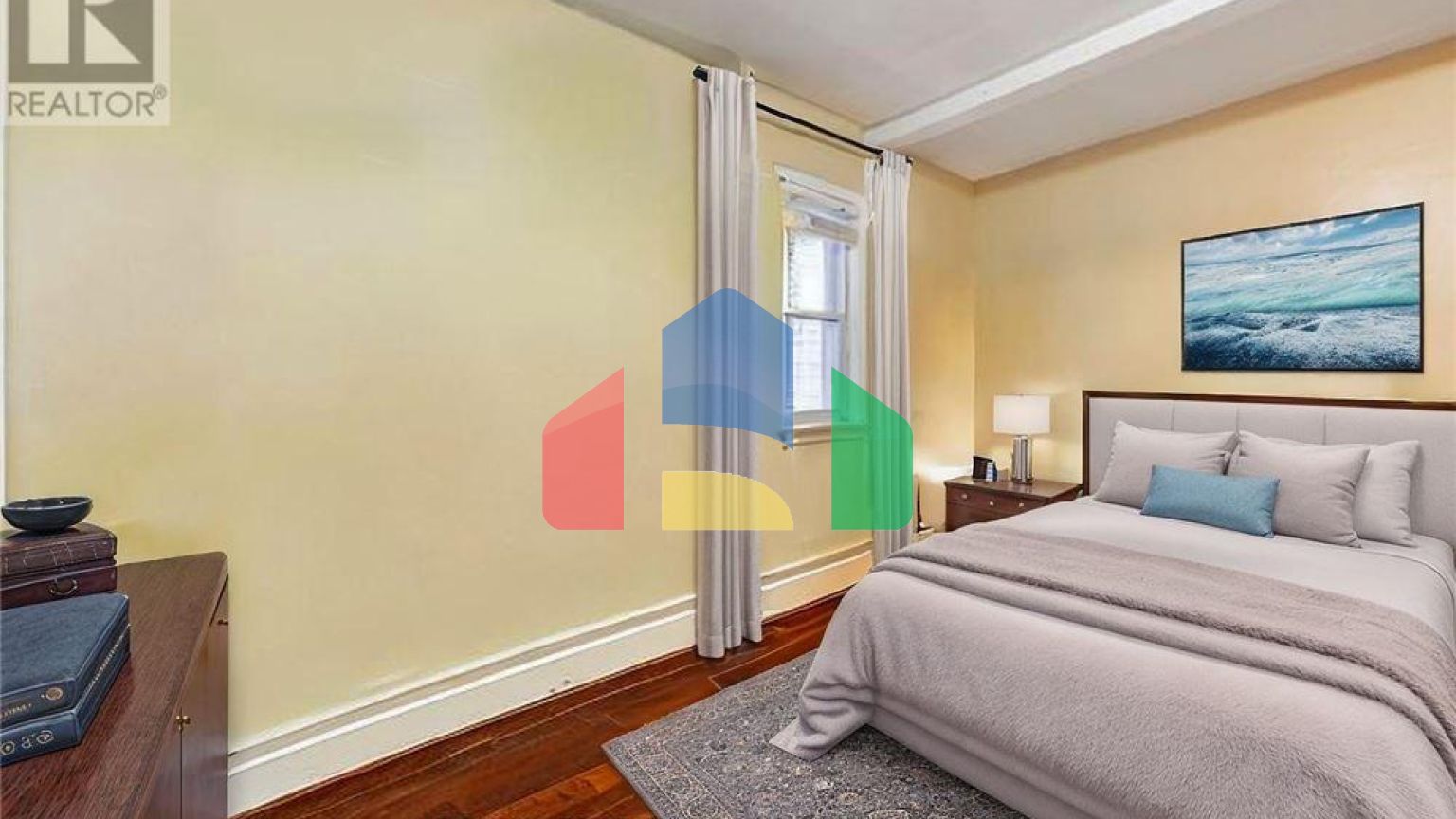 Residential - Single Family Home - Toronto, Canada - Canada