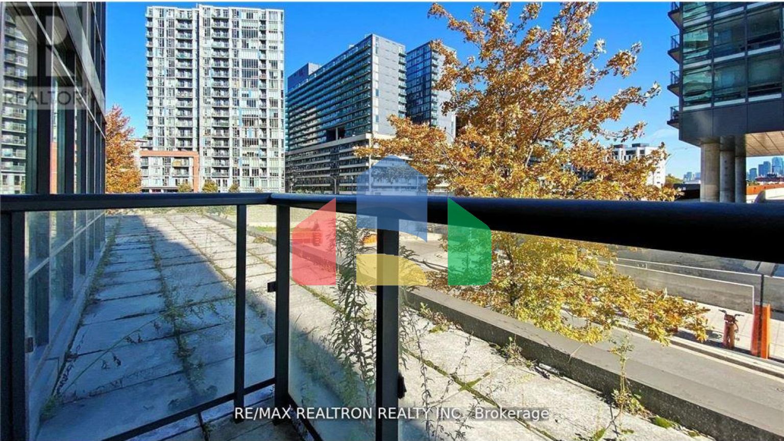 Residential - Condo/Apartment - Toronto, Canada - Canada