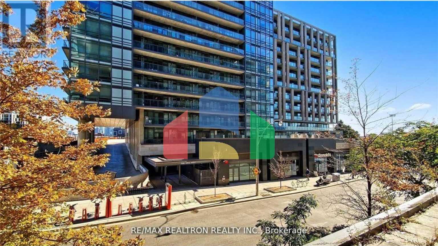 Residential - Condo/Apartment - Toronto, Canada - Canada