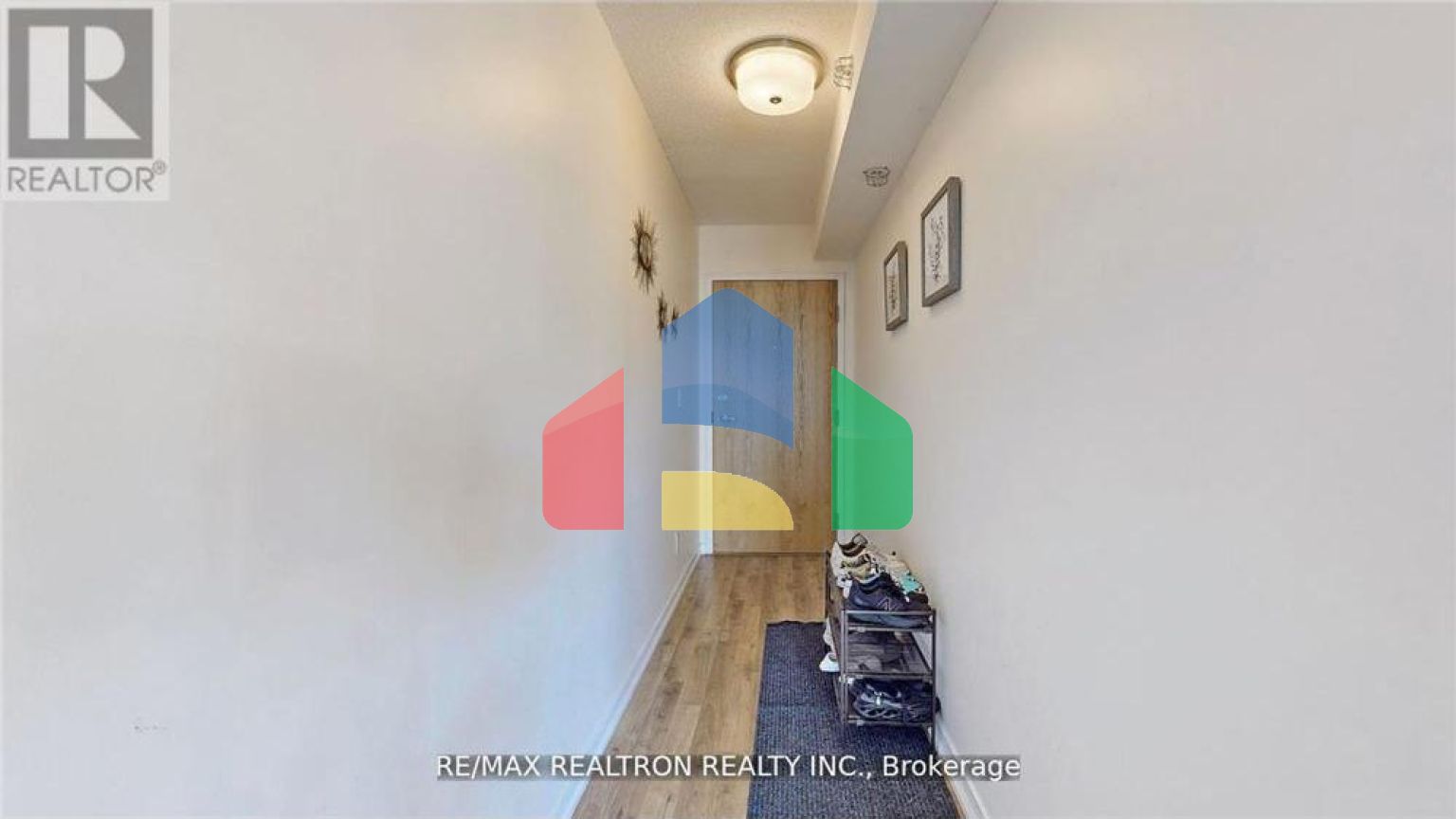 Residential - Condo/Apartment - Toronto, Canada - Canada