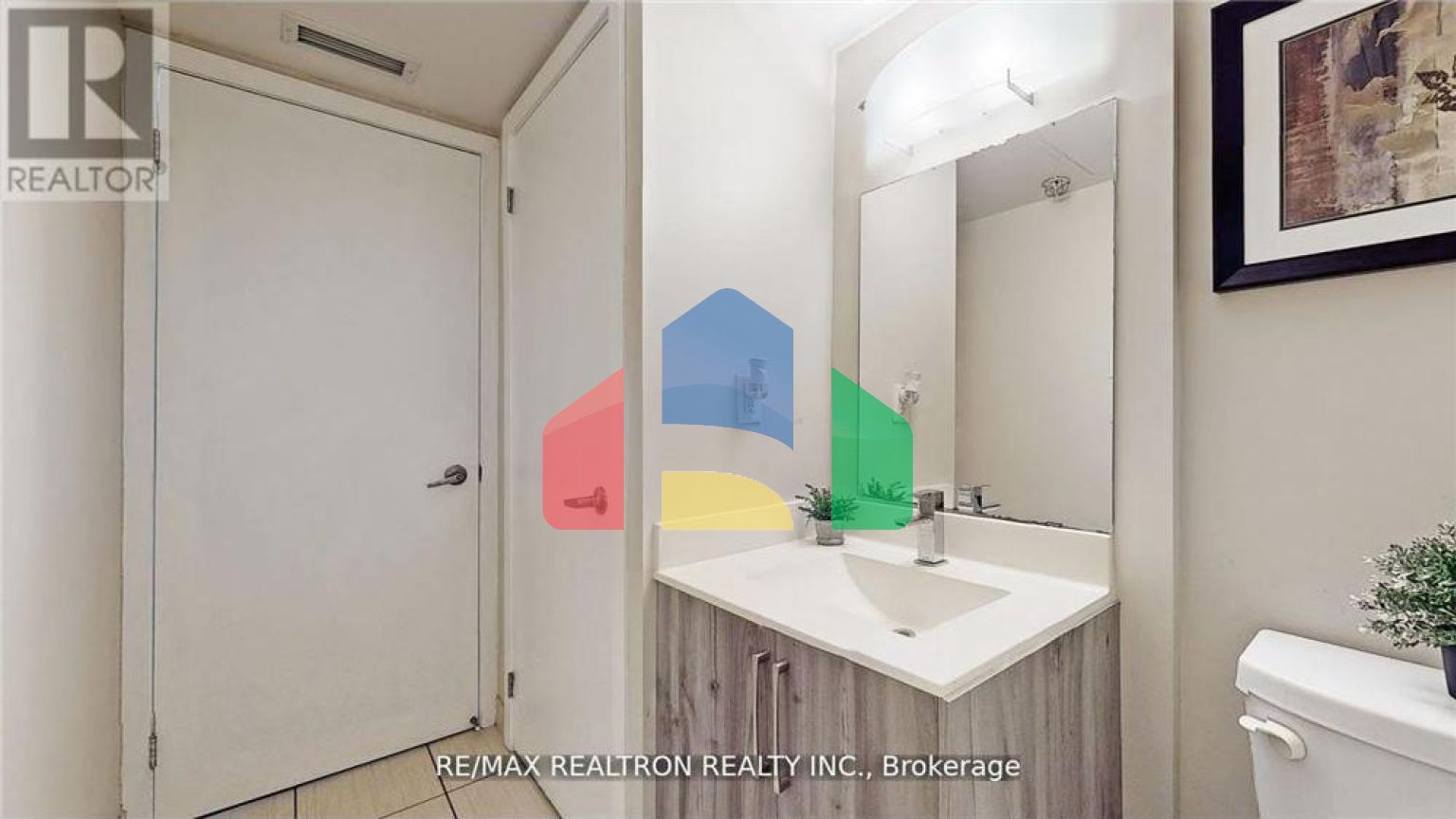 Residential - Condo/Apartment - Toronto, Canada - Canada