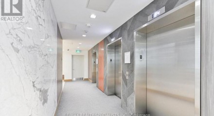 Residential - Condo/Apartment - Toronto, Canada - Canada