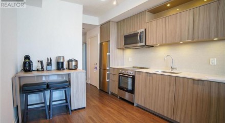 Residential - Condo/Apartment - Toronto, Canada - Canada