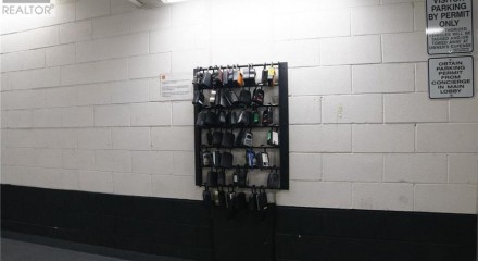 Residential - Condo/Apartment - Toronto, Canada - Canada