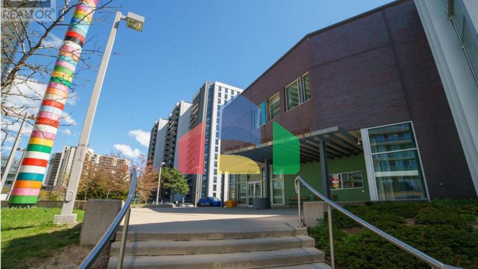 Residential - Condo/Apartment - Toronto, Canada - Canada