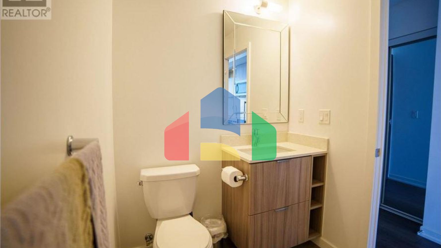 Residential - Condo/Apartment - Toronto, Canada - Canada