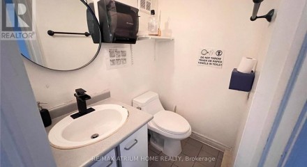 Residential - Condo/Apartment - Toronto, Canada - Canada