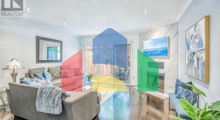 Residential - Single Family Home - Toronto, Canada - Canada