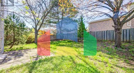 Residential - Single Family Home - Toronto, Canada - Canada