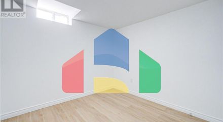 Residential - Single Family Home - Toronto, Canada - Canada