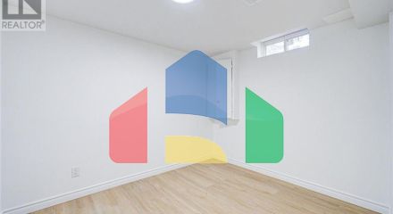 Residential - Single Family Home - Toronto, Canada - Canada