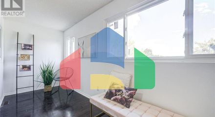 Residential - Single Family Home - Toronto, Canada - Canada