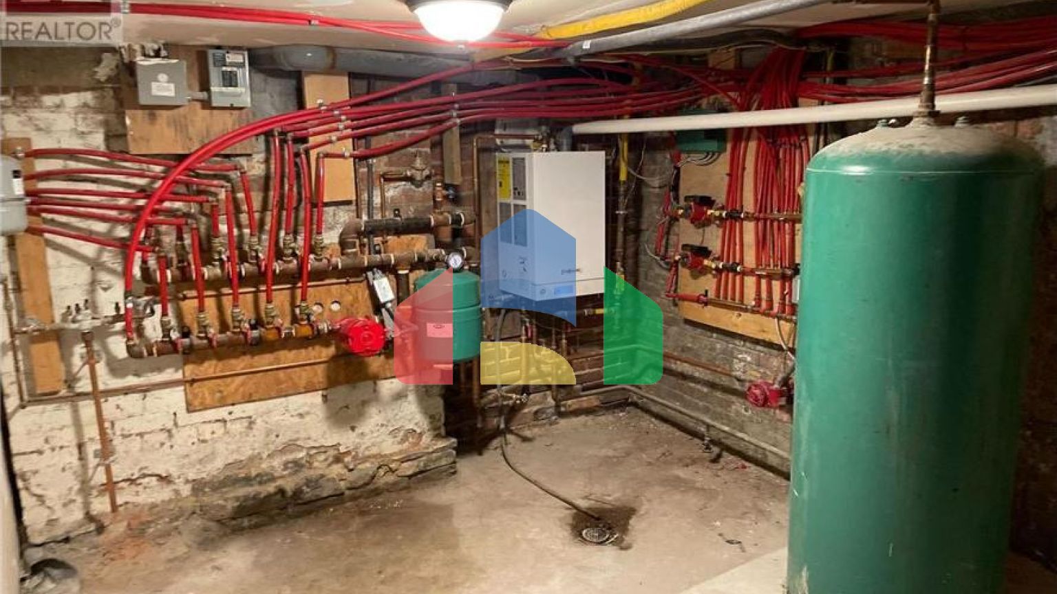 Residential - Multi-Family - Toronto, Canada - Canada