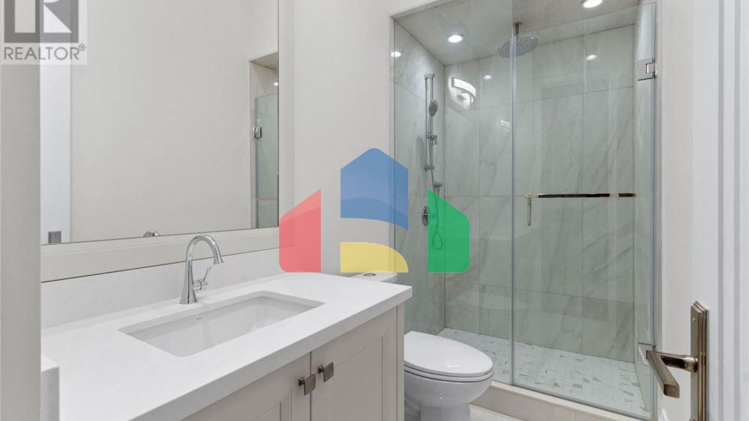 Residential - Single Family Home - Toronto, Canada - Canada